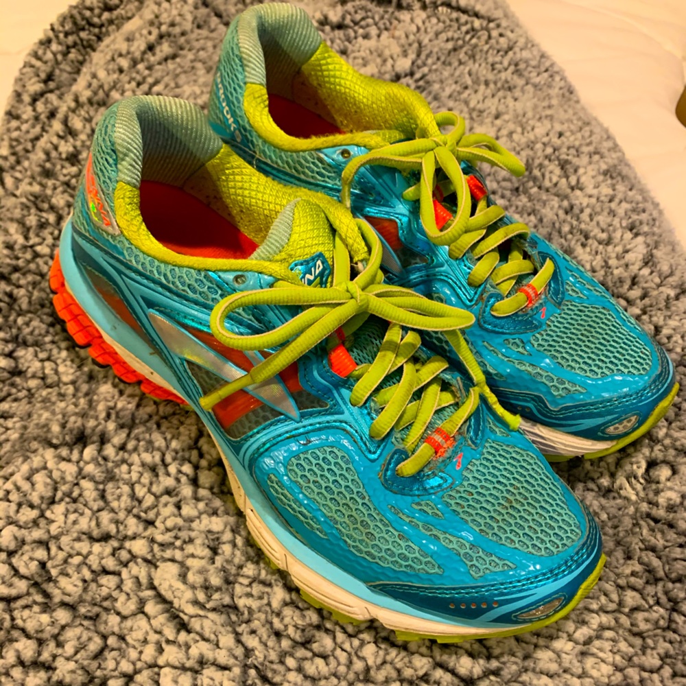 Brooks Ravenna running shoe
